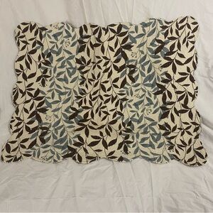 ARUBA QUILTS 100%  cotton quilted leaves pattern pillow sham 29x23